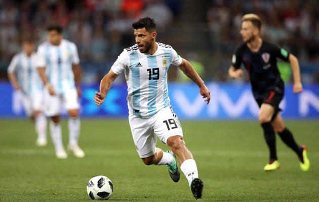 Sergio Aguero sẽ bị gạch tên khỏi đội hình xuất phát của Argentina