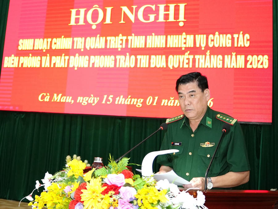 Đại tá Hà Văn Thanh - Tỉnh ủy viên, Phó Bí thư Đảng ủy, Chỉ huy trưởng Ban Chỉ huy BĐBP tỉnh Cà Mau, quán triệt nhiệm vụ công tác Biên phòng năm 2026.