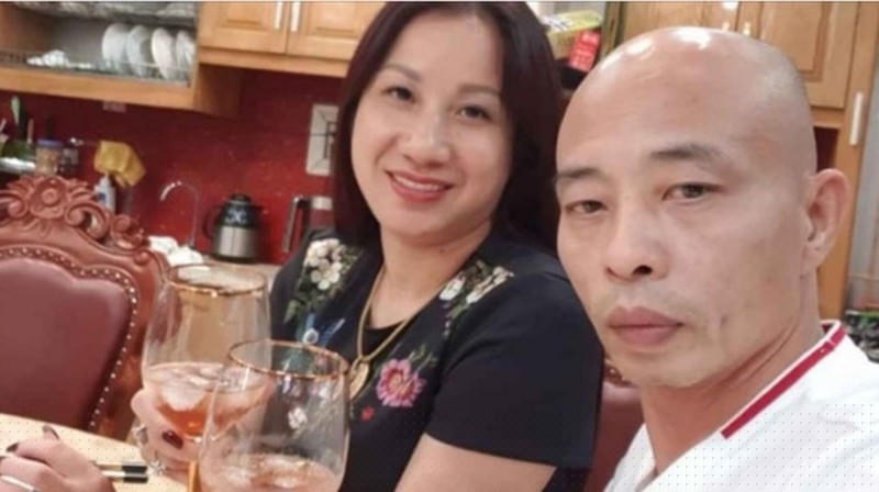 Vợ chồng Đường Dương.