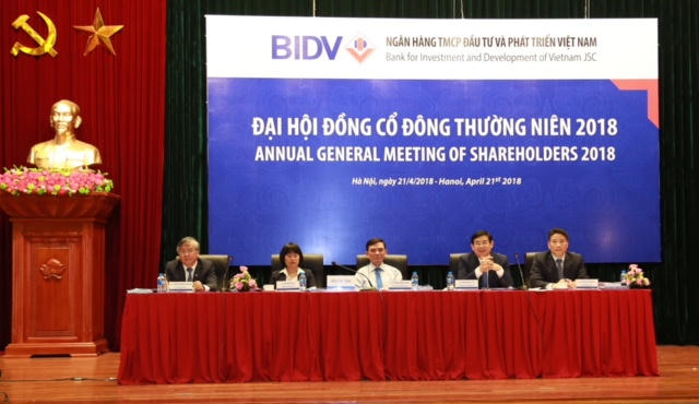 Chủ tọa đại hội.