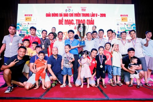 Đội FC Báo chí Thanh Hóa vô địch Giải bóng đá Miền trung, Tây Nguyên lần thứ V năm 2018