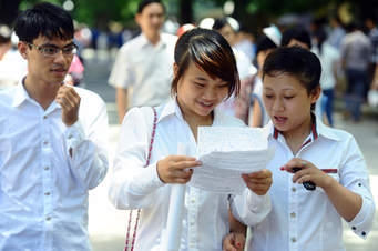 Các trường nghề được phép tuyển sinh quanh năm (ảnh internet).