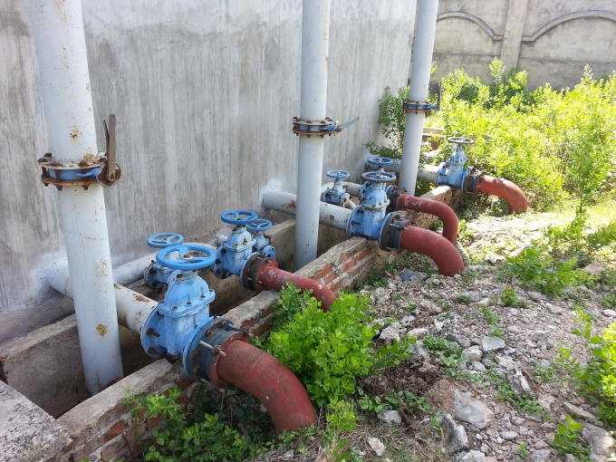 Công trình hoàn thiện được 80% nhưng hiện nhiều hạng mục còn dang dở.