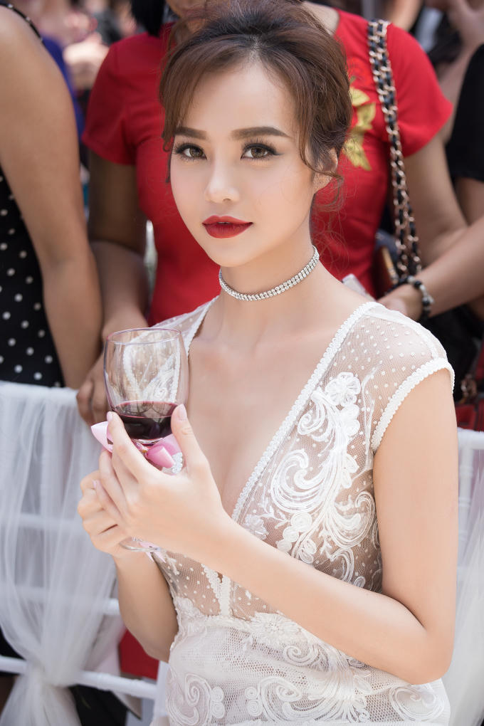 Kiều Ngân lần đầu thừa nhận thẩm mỹ