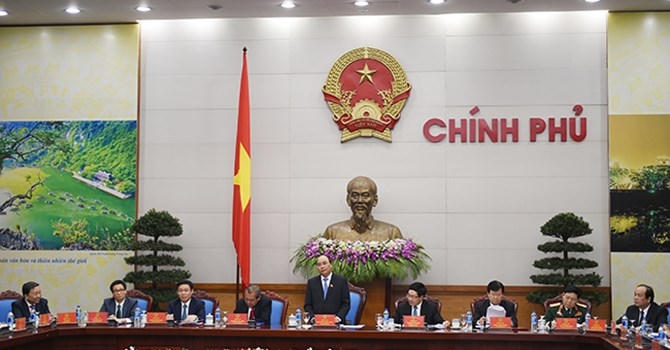 Thủ tướng Nguyễn Xuân Phúc chủ trì phiên họp đầu tiên với các thành viên Chính phủ mới được kiện toàn. Ảnh: VGP/Quang Hiếu.