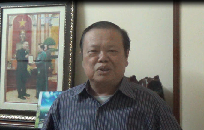 Ông Nguyễn Đình Loan - chủ căn nhà số 11 - ngõ 208 Đội Cấn.