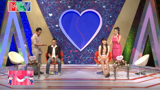 Cả 2 nhân vật đều không nhấn chuông sau phần nói chuyện trực tiếp.