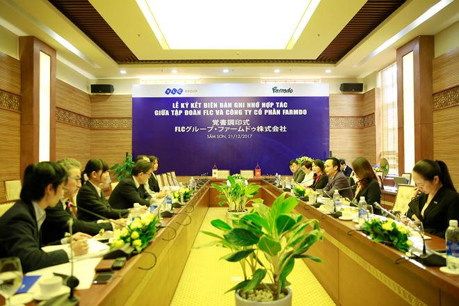 Toàn cảnh lễ ký kết