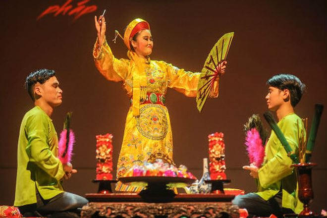 Trải qua nhiều thăng trầm, việc thực hành nghi lễ thờ Mẫu Tam phủ đã được thế giới vinh danh. Ảnh: Thùy Dương