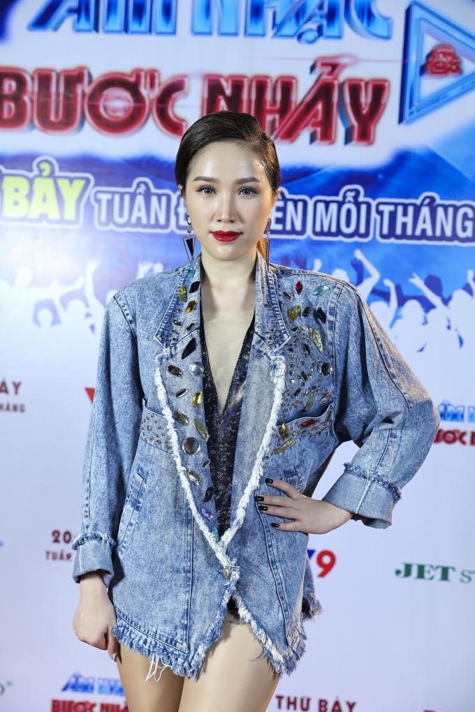 Bảo Thy cực chất với style