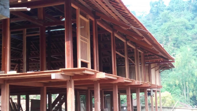 Ngôi nhà sàn "khủng" của Bí thư thôn Nà Bó có diện tích mặt sàn lên tới khoảng 100 mét vuông.