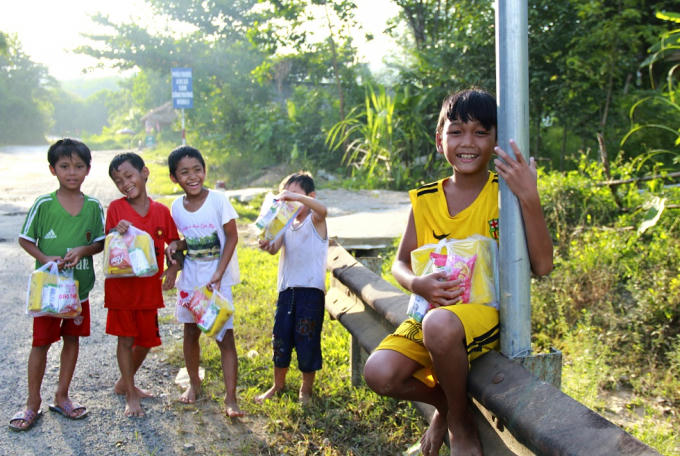TT Huế: Pháp luật Plus mang niềm vui đến trẻ em vùng cao A Lưới