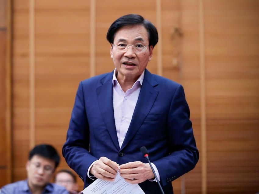 Bộ trưởng, Chủ nhiệm Văn phòng Chính phủ Trần Văn Sơn phát biểu tại buổi làm việc.