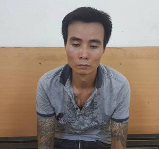 Đối tượng Vũ Đình Lợi (SN 1984) trú tại quận Hoàng Mai, Hà Nội tại cơ quan công an.