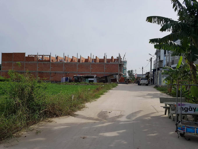 Hàng loạt công trình xây dựng trên địa bàn phường Thạnh Xuân lộ rõ dấu hiệu vi phạm.