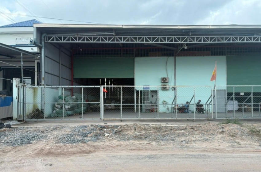 Công trình vi phạm rộng hơn nghìn m2 chưa được chính quyền phường An Phú xử lý dứt điểm.