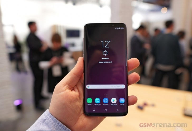 Loạt thiết bị di động giảm giá đáng chú ý cuối tháng 5/2019 - 1