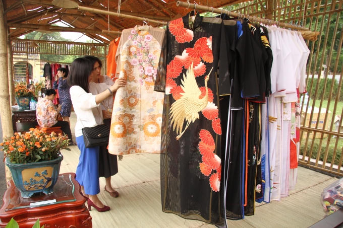 Ngắm những mẫu thiết kế tại Festival áo dài Hà Nội 2016 trước giờ khai hội