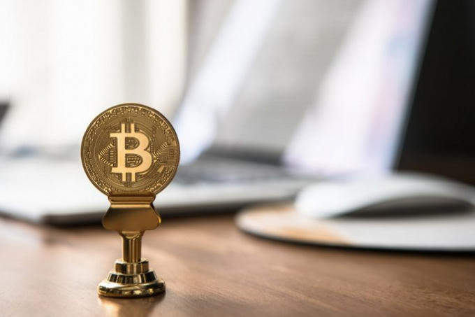 Anh92.