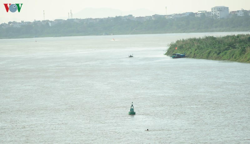 Tuy nhiên chứng kiến hình ảnh này nhiều người không khỏi lo sợ