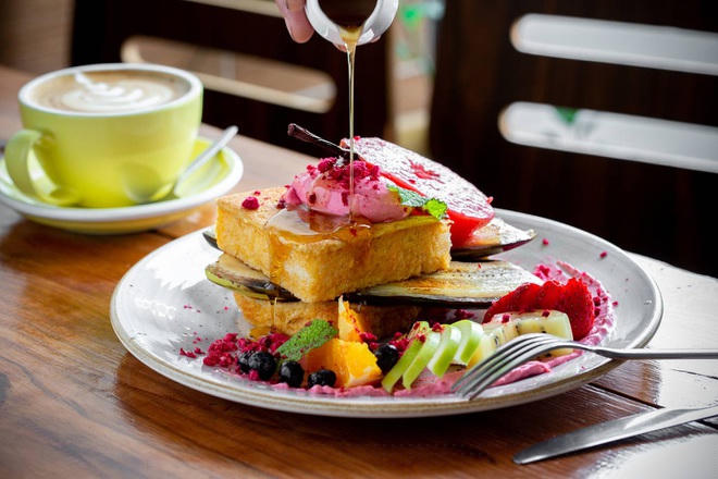 Món bánh mỳ nướng kiểu Pháp tại quán cafe Lincoln (Ảnh: Nzherald).