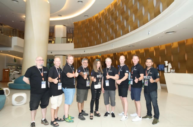 Đội Ý và Phần Lan đã tới Đà Nẵng, chuẩn bị kể chuyện “Tình yêu” tại Lễ hội pháo hoa quốc tế Đà Nẵng