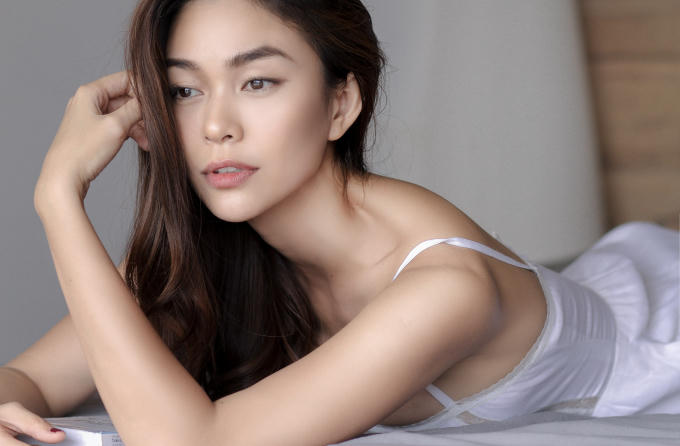 Trong đêm chung kết, người đẹp được vinh danh ở ngôi vị Á hậu 2 Hoa hậu Hoàn vũ Việt Nam trong sự hân hoan của người hâm mộ.