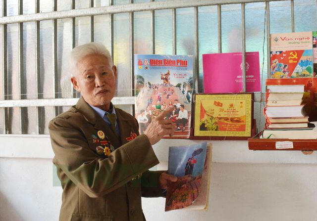 Cựu chiến binh Phạm Đức Cư. (Ảnh: Nguyễn Dương).