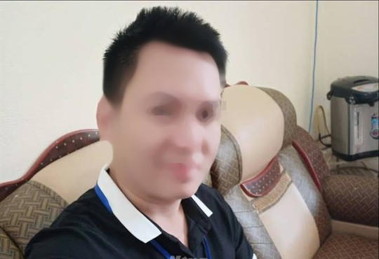 Chân dung thầy giáo Nguyễn Việt Anh.