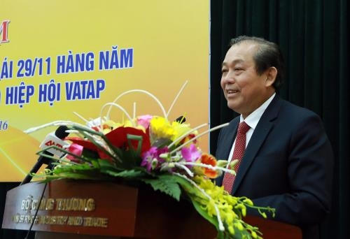 Phó Thủ tướng Trương Hòa Bình phát biểu. Ảnh: Hoàng Hùng - TTXVN.