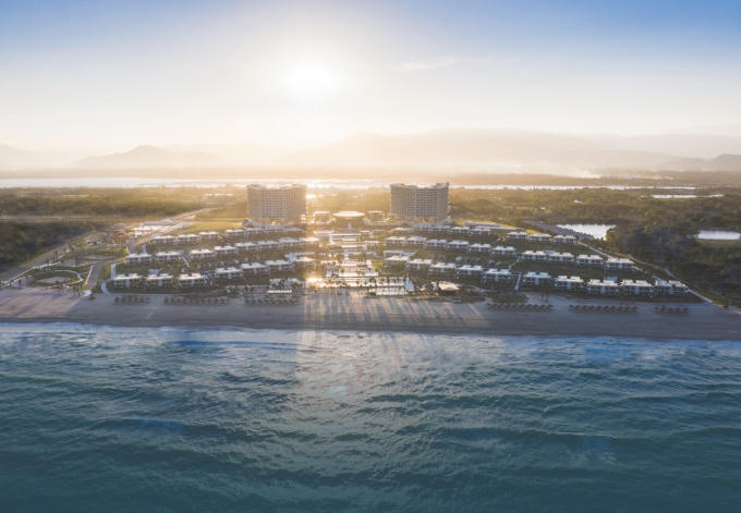 Toàn cảnh Khu nghỉ dưỡng Alma tại Bãi Dài, Khánh Hoà