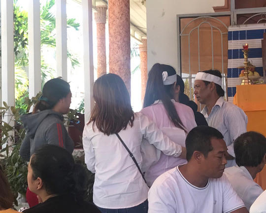 Nỗi buồn gia đình trước sự ra đi của bà Nhung.