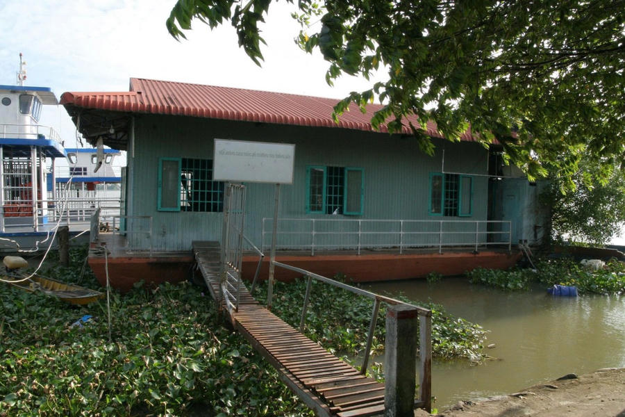 Việc dừng hoạt động khai thác đã gây ảnh hưởng rất lớn tới doanh nghiệp và người lao động.