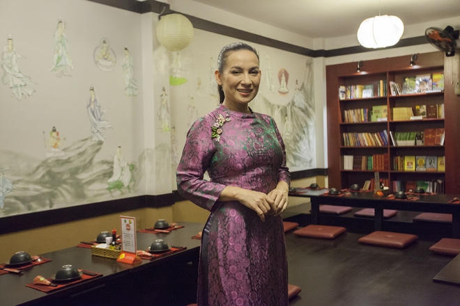 Bên cạnh đó, Phi Nhung muốn tiếp tục phát triển công việc kinh doanh riêng để có thêm kinh phí nuôi dạy, chăm sóc 19 đứa con nuôi.