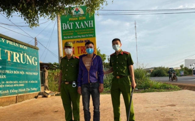 Đắk Lắk: Bực tức vì bị phạt vi phạm giao thông đối tượng cầm dao đi cướp