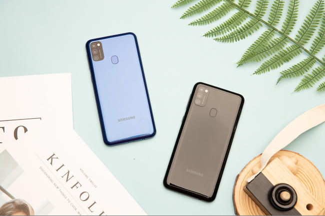 tren tay samsung galaxy m21 voi man hinh sieu rong, pin &amp;quot;khung&amp;quot; 6.000mah hinh anh 10