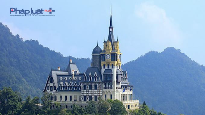 Sequence 04.00_04_37_02.Still020