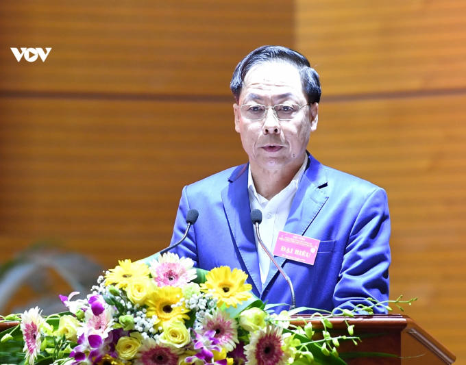Anh328.
