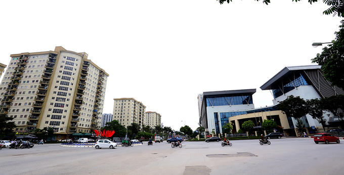 Đoạn nối với điểm đầu tuyến đường Lê Đức Thọ (Mỹ Đình 2), nằm cạnh sân vận động Quốc gia Mỹ Đình và Trung tâm thể thao quốc gia.