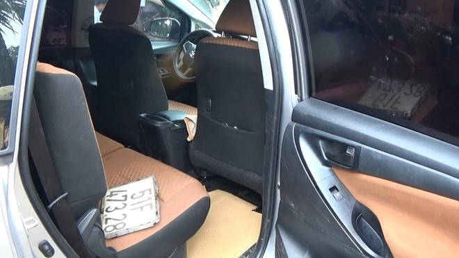 Chiếc xe mang hai biển số để thay đổi nhằm vượt mặt cơ quan chức năng.