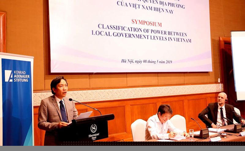 Thứ trưởng Bộ Nội vụ Trần Anh Tuấn phát biểu khai mạc hội thảo.