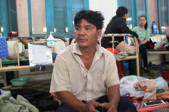 Anh Bùi Ngọc Bình đến can ngăn cũng bị đánh gây thương tích nặng.