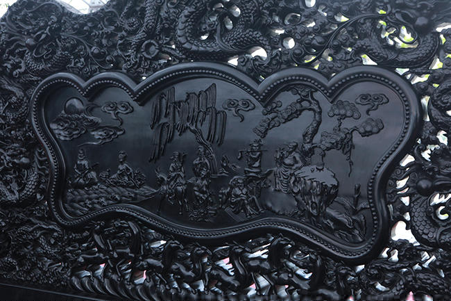 dai gia thanh hoa "vac" bo sieu ban ghe 27 ty di trien lam hinh anh 9