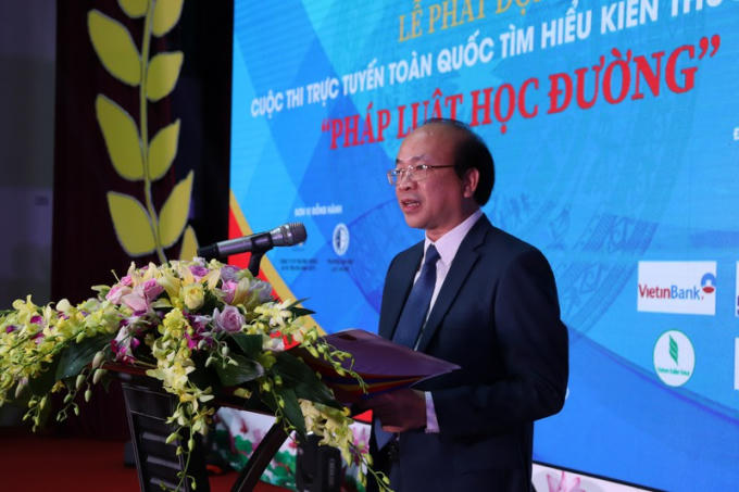 Thứ trưởng Bộ Tư pháp Phan Chí Hiếu – Trưởng Ban Tổ chức cuộc thi  phát biểu tại Lễ phát động cuộc thi