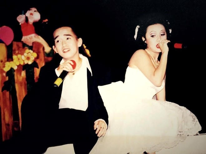 Minh Thuận song ca cùng Y Phụng trong chương trình Duyên dáng Việt Nam 6 ca khúcCon gái bây giờ. Đây cũng là giai đoạn sự nghiệp ca hát của anh thăng hoa nhất.