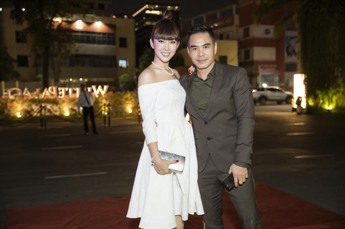 Hiện, Thuý Ngân tập trung thời gian hoàn thành vai diễn trong bộ phim "Bệnh viện Thần ái", đóng cùng Xuân Nghị, Quang Trung... Cô mong muốn có nhiều dự án bứt phá hơn trong năm 2019, đáp lại tình cảm yêu mến của khán giả sau vai diễn Hân của "Gạo nếp gạo tẻ".