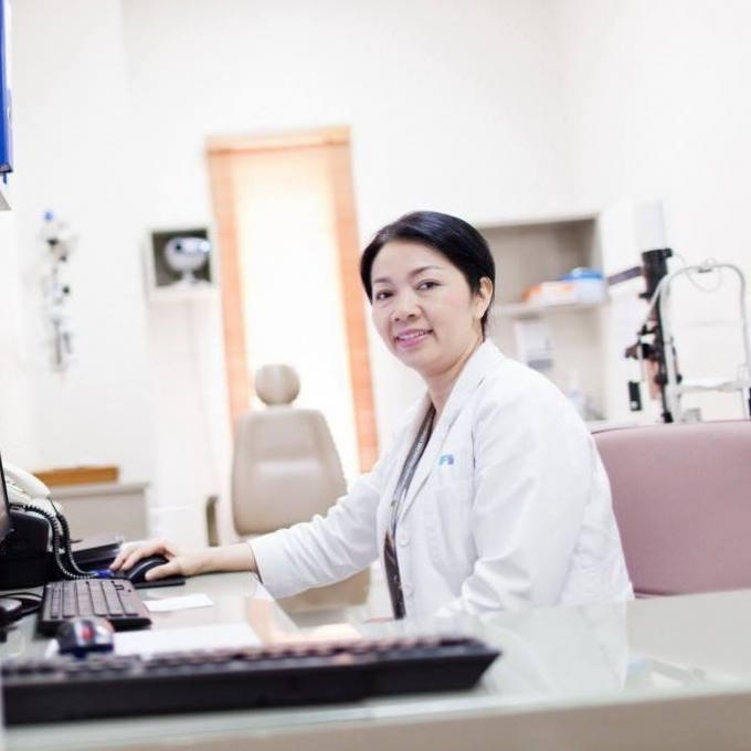 Bác sĩ Nguyễn Thị Mai – Trưởng khoa mắt, Bệnh viện FV