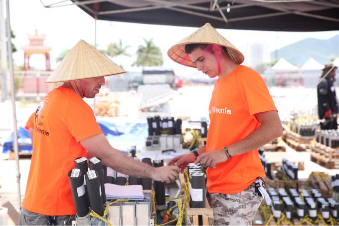 Bồ Đào Nha sử dụng sẽ có 33 vị trí và 7 tòa tháp cao với mục đích gây ấn tượng về màn bắn với người xem.