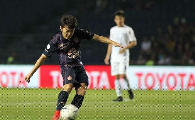 Xuân Trường đang dần khẳng định mình ở CLB Buriram United
