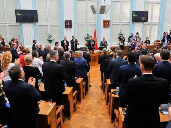 Quốc hội Montenegro chính thức thông qua quyết định gia nhập NATO.